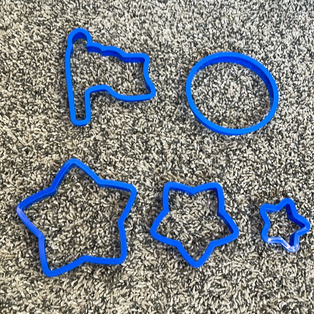 Patriotic🇺🇸 holiday cookie cutters or playdoh cutters